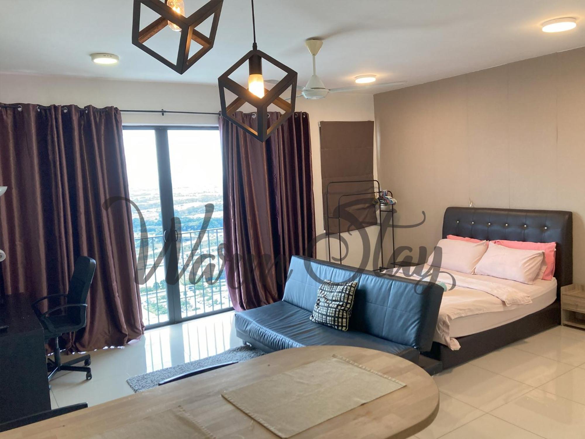 Warm Stay At Trefoil Setia Alam Exterior foto