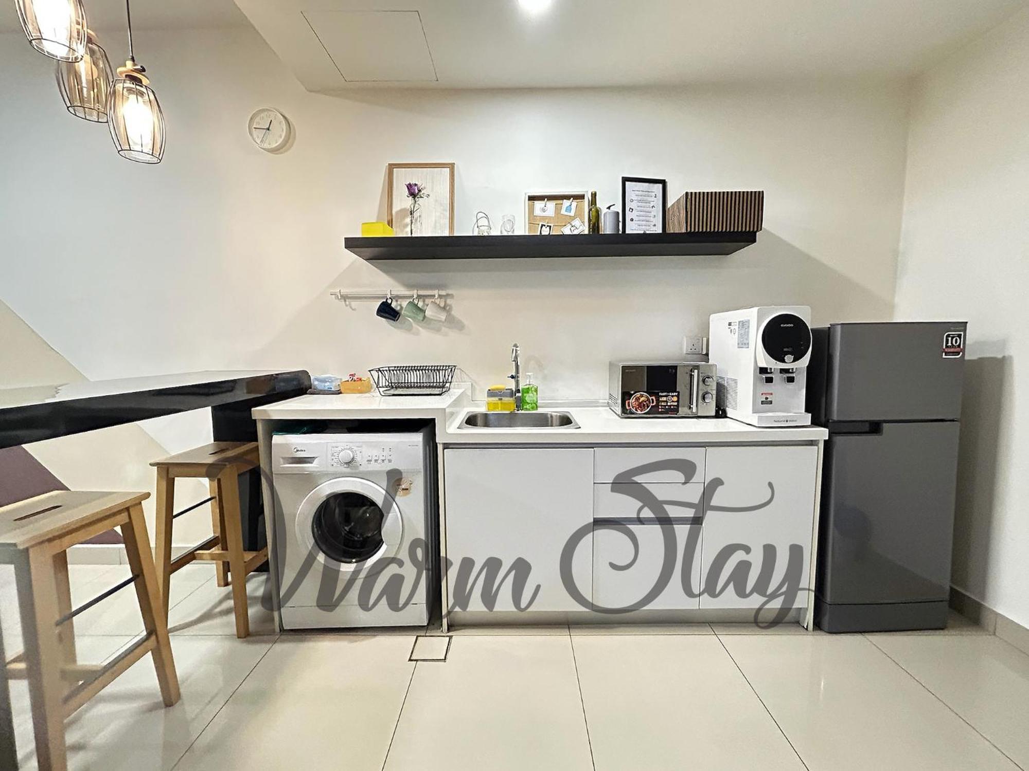 Warm Stay At Trefoil Setia Alam Exterior foto